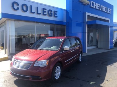 Used 2012 Chrysler Town & Country Touring-L w/ Entertainment Group #2