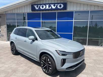 New 2025 Volvo XC90 T8 Plus w/ Protection Package Premier