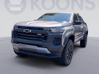 New 2025 Chevrolet Colorado Trail Boss w/ Midnight Edition