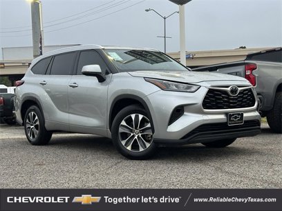 Used 2020 Toyota Highlander XLE