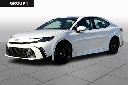 New 2025 Toyota Camry SE