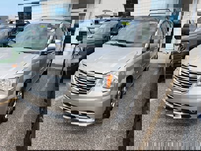 Used 2013 Chrysler Town & Country Touring