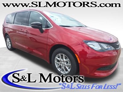 New 2025 Chrysler Voyager LX