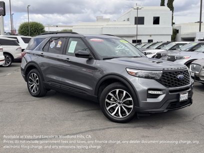 Certified 2022 Ford Explorer ST-Line w/ Class IV Trailer Tow Package