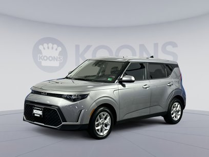 Used 2023 Kia Soul LX w/ LX Technology Package