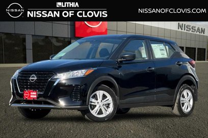 New 2025 Nissan Kicks Play S