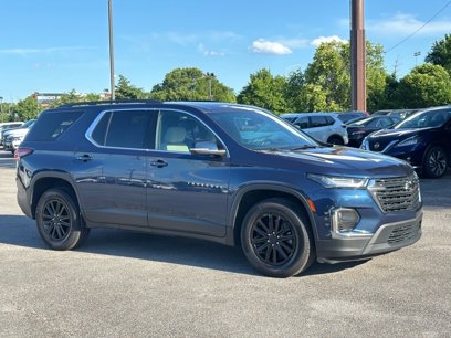 Used 2022 Chevrolet Traverse LT