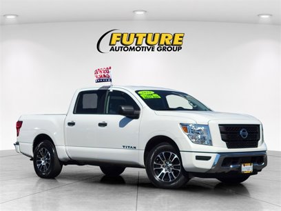 Used 2022 Nissan Titan SV