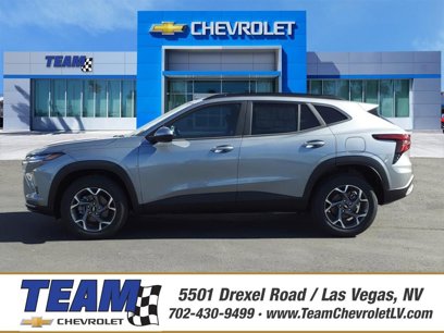 New 2025 Chevrolet Trax LT w/ Driver Confidence Package