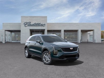New 2024 Cadillac XT4 Luxury w/ Cold Weather Package