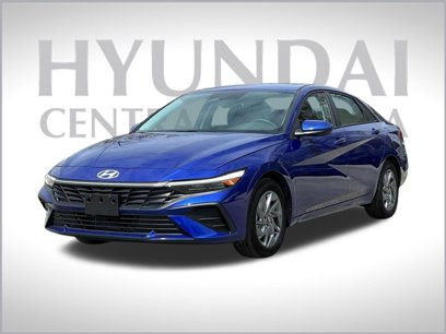 New 2025 Hyundai Elantra Blue