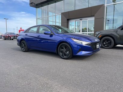 Certified 2022 Hyundai Elantra SEL