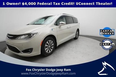 Certified 2020 Chrysler Pacifica Limited w/ Advanced Safetytec Group