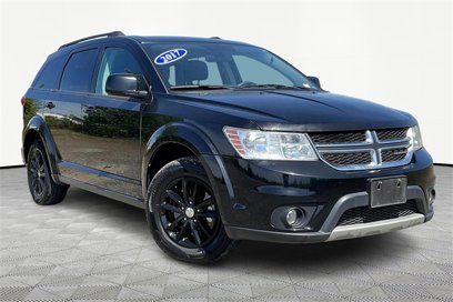 Used 2017 Dodge Journey SXT w/ Comfort/Convenience Group
