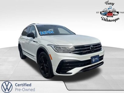 Certified 2022 Volkswagen Tiguan SE R-Line