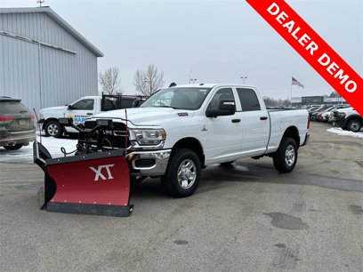 New 2024 RAM 2500 Tradesman w/ Towing Technology Group