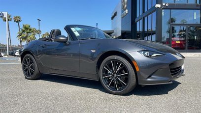 New 2025 MAZDA MX-5 Miata Grand Touring w/ Weather Package