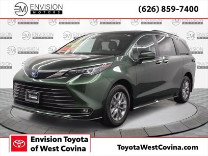 Certified 2025 Toyota Sienna XLE w/ XLE Plus Package
