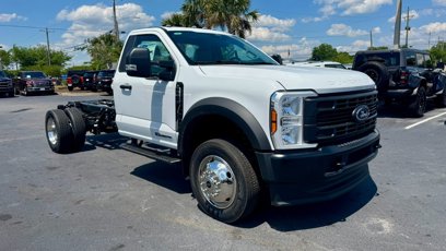 New 2025 Ford F550 4x4 Regular Cab Super Duty