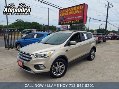 Used 2017 Ford Escape SE w/ Equipment Group 201A