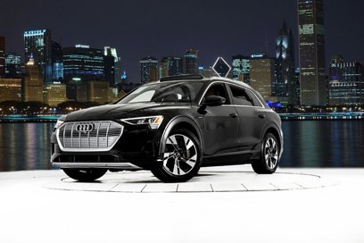 Used 2022 Audi e-tron Premium Plus