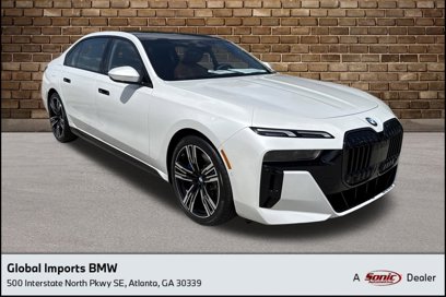 New 2025 BMW 740i w/ Premium Package