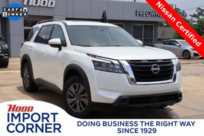 Certified 2024 Nissan Pathfinder SV w/ SV Premium Package