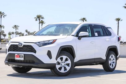 New 2025 Toyota RAV4 LE
