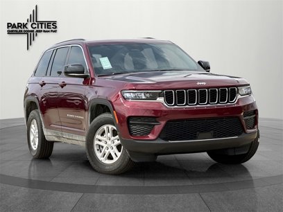 New 2025 Jeep Grand Cherokee Laredo