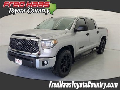 Used 2019 Toyota Tundra SR5 w/ SR5 Upgrade Package