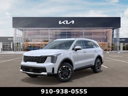 New 2025 Kia Sorento S