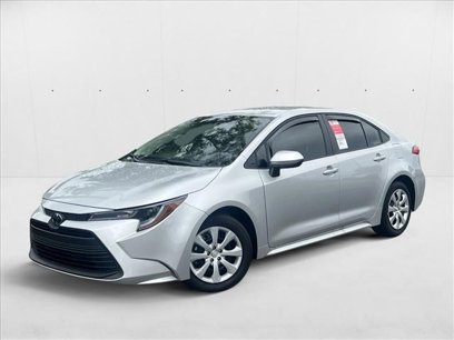 New 2025 Toyota Corolla LE