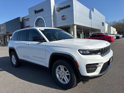 New 2025 Jeep Grand Cherokee Laredo w/ Luxury Tech Group I