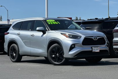 Used 2022 Toyota Highlander XLE