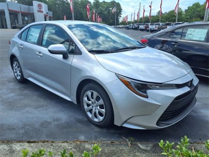 New 2025 Toyota Corolla LE w/ Convenience Package