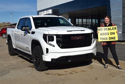 New 2025 GMC Sierra 1500 Elevation w/ Elevation Premium Package