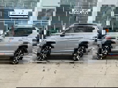 New 2025 Volkswagen Atlas SEL Premium R-Line