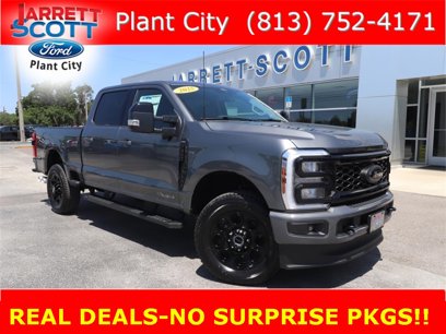 New 2025 Ford F350 Lariat w/ Black Appearance Package