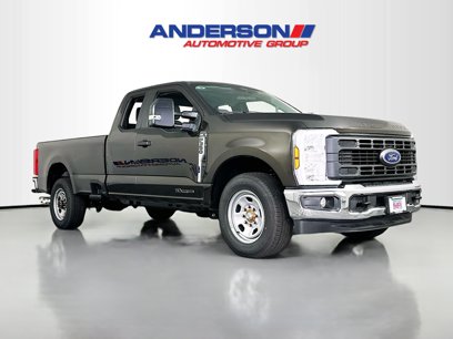 New 2024 Ford F350 XL w/ XL Chrome Package
