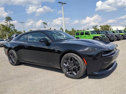 New 2025 Dodge Charger R/T w/ Quick Order Package 25M R/T
