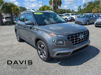 Used 2023 Hyundai Venue SEL
