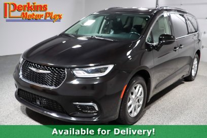 Used 2021 Chrysler Pacifica Touring-L