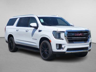 New 2024 GMC Yukon XL SLT w/ SLT Luxury Package