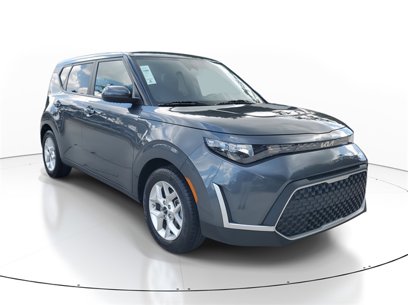 Used 2023 Kia Soul LX w/ LX Technology Package