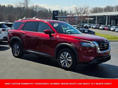 Used 2023 Nissan Pathfinder SL