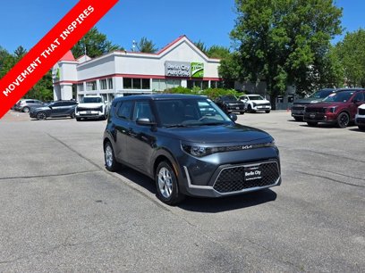 New 2025 Kia Soul S