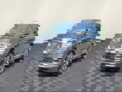 Used 2018 Lincoln Navigator Reserve w/ Technology Package
