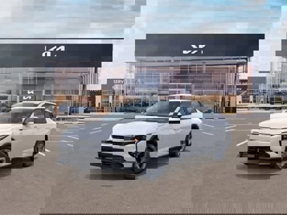 New 2025 Kia K4 LXS