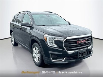 Used 2022 GMC Terrain SLE w/ Driver Convenience Package