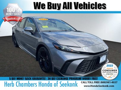 Used 2025 Toyota Camry SE w/ Convenience Package